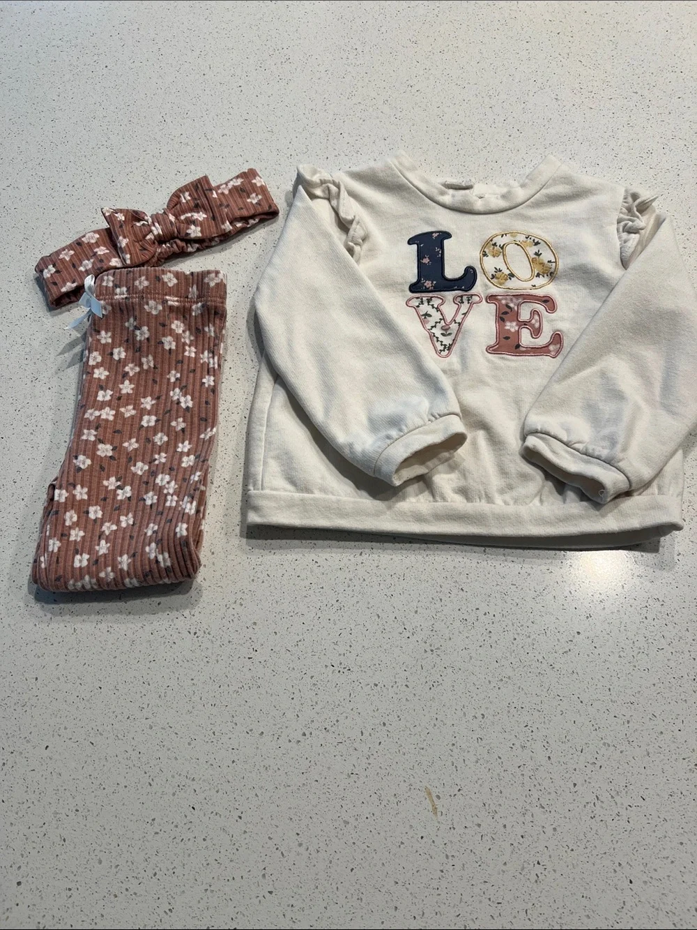 5/$35 NWOT Cream 